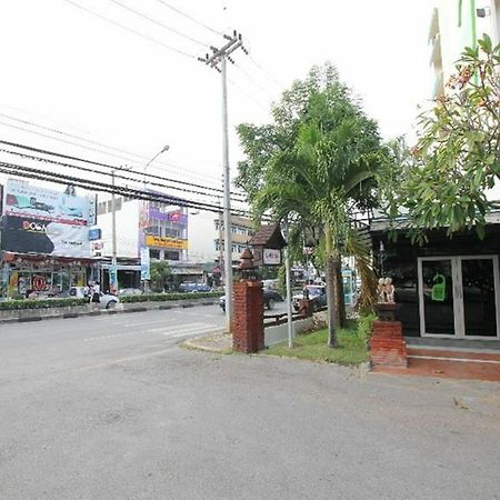 River Inn Kanchanaburi Exterior photo